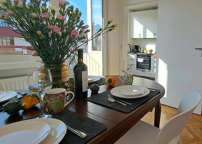 Wroc'love Haukego Bosaka Check-in 24h ורוצלב