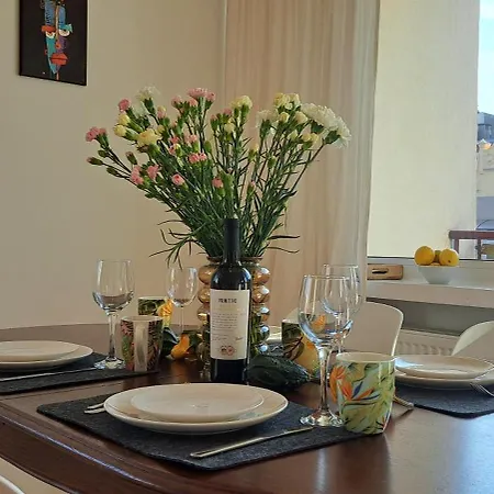 Wroc'love Haukego Bosaka Check-in 24h דירה