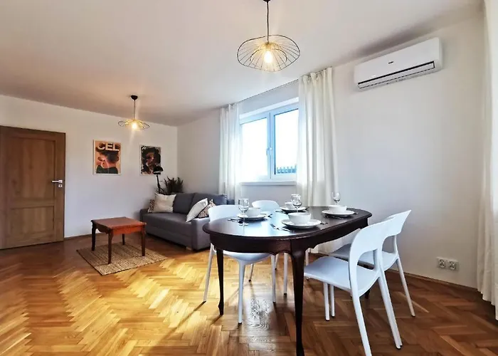 Wroc'love Haukego Bosaka Check-in 24h Daire *