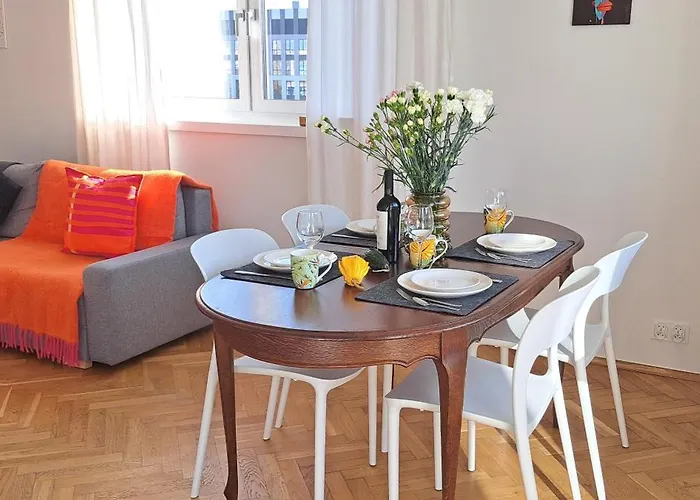 Wroc'love Haukego Bosaka Check-in 24h 브로츠와프